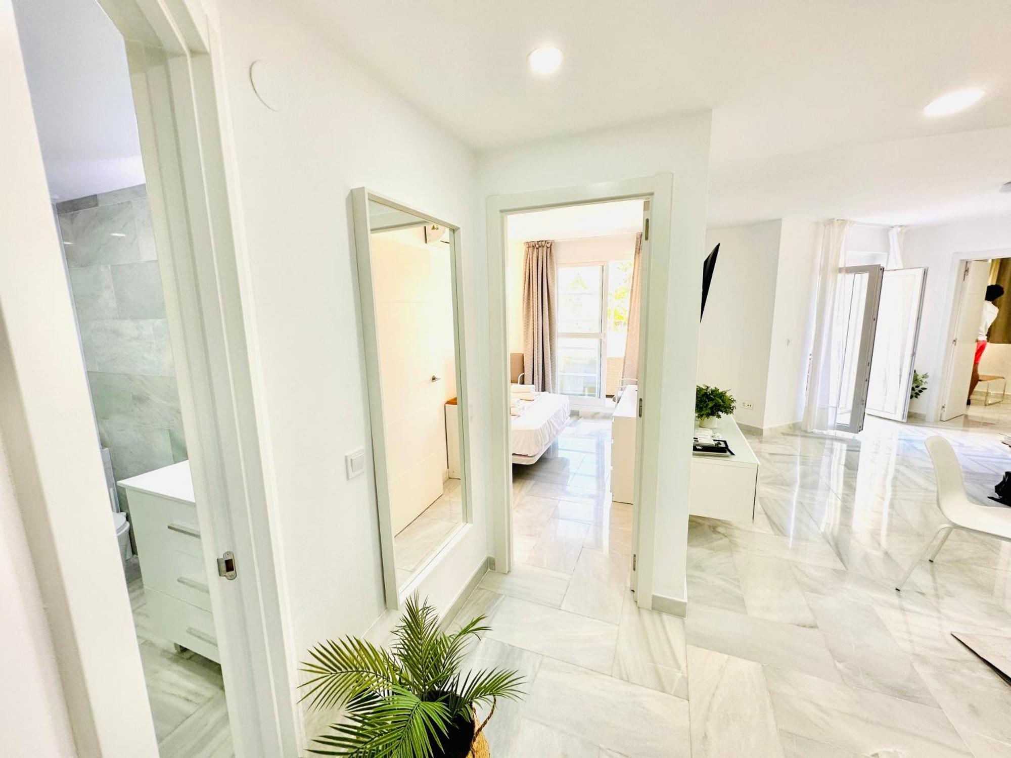Apartamento, Paradise Sun Beach In Marina Benalmádena Eksteriør billede