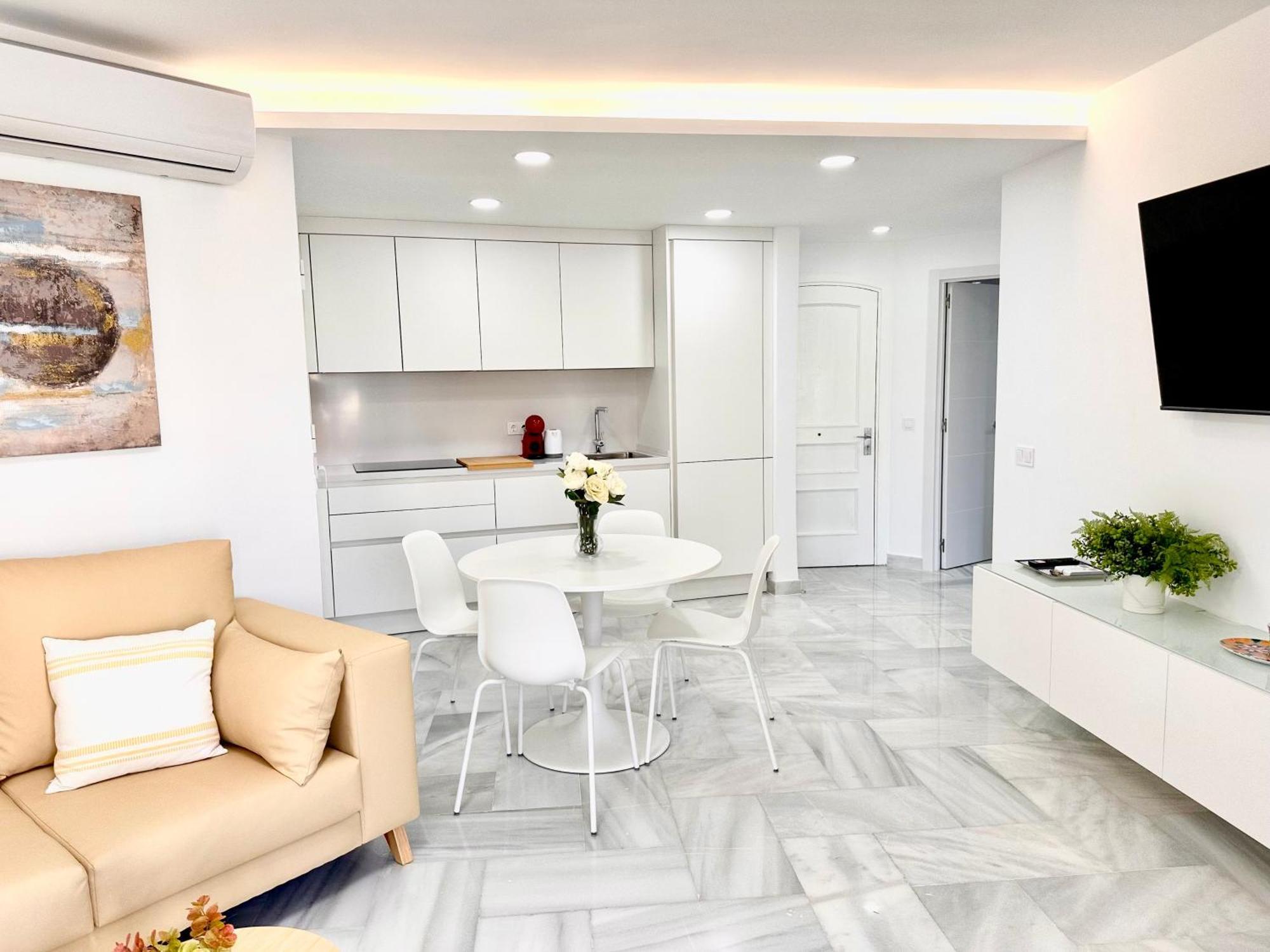 Apartamento, Paradise Sun Beach In Marina Benalmádena Eksteriør billede